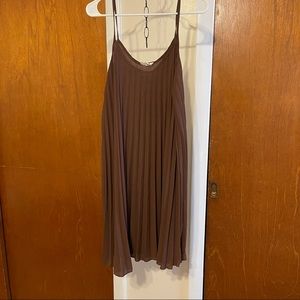 Brown dress